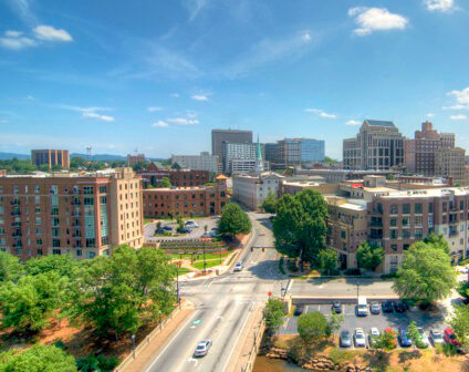 The Most Beautiful Outdoor Dining in Greenville