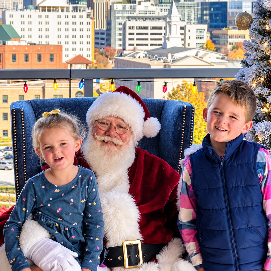 Santa and kids at UP Greenville